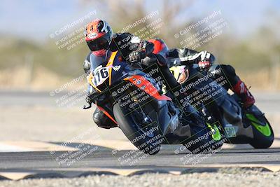 media/Dec-07-2025-CVMA (Sun) [[3e7d2de5dc]]/Race 12- Formula 40 MW and LW/